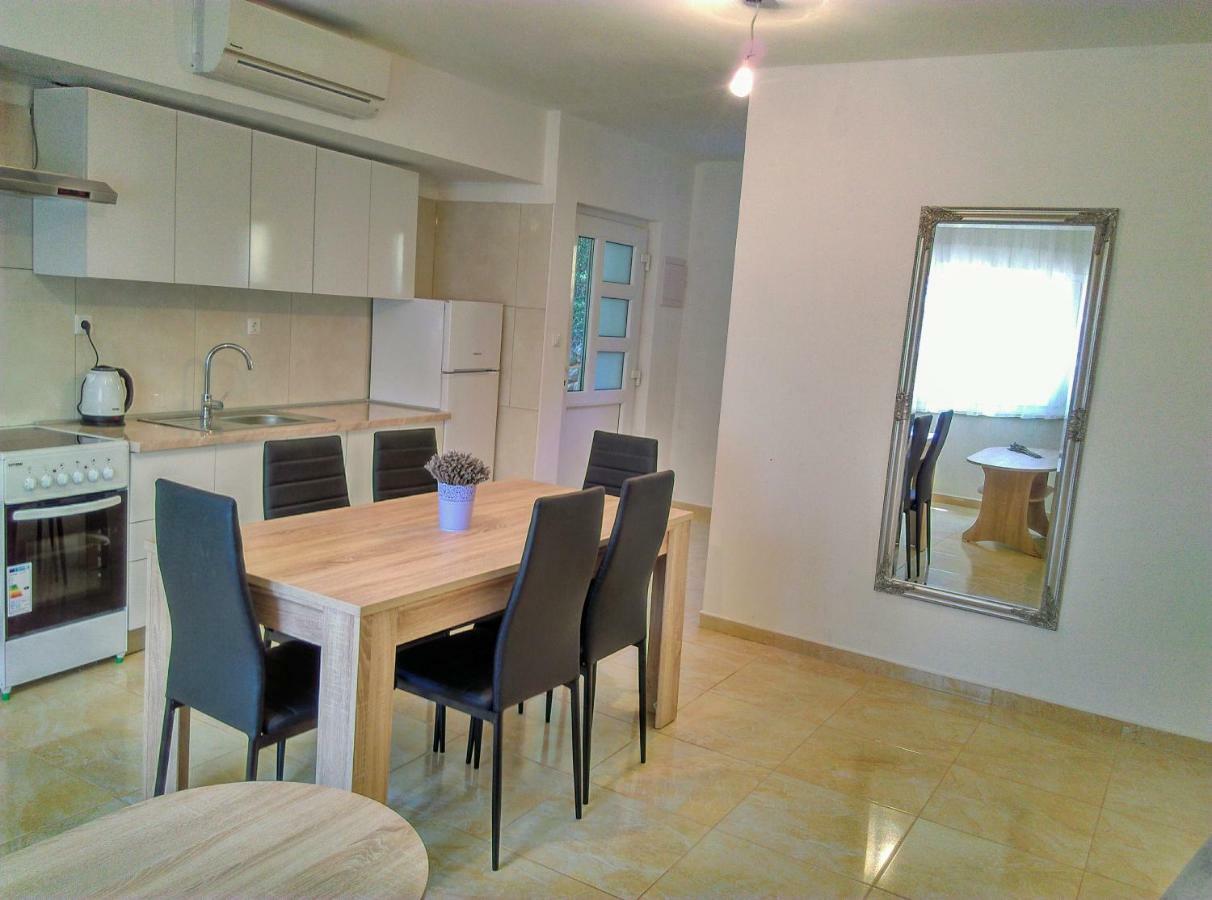 Agava Apartments Mokalo Orebić Exterior foto